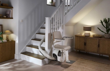 traplift met bocht Genk